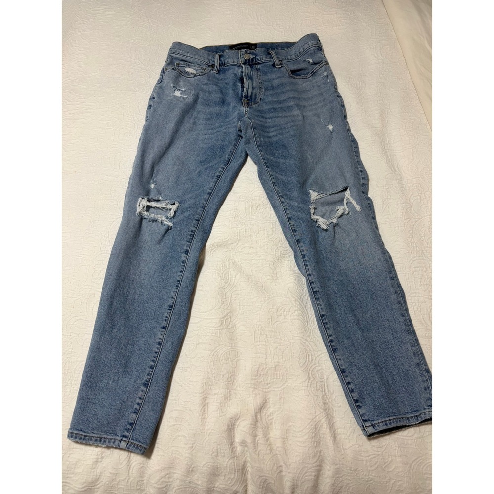 Abercrombie & Fitch Skinny Taper Stretch Distressed Jeans 32x30 Blue Medium Wash